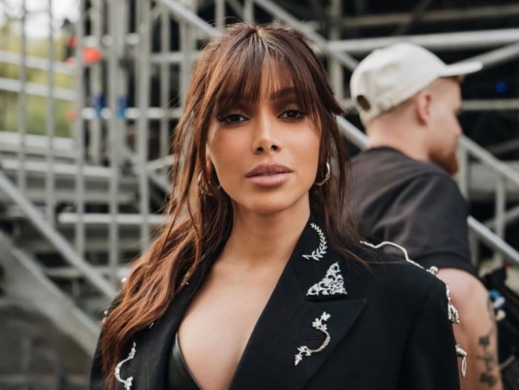 5 parcerias que Anitta sonha mas ainda não saíram do papel