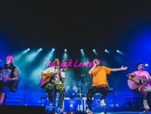 Pe Lu, do Restart, choca ao revelar quanto os integrantes ganhavam na época da banda